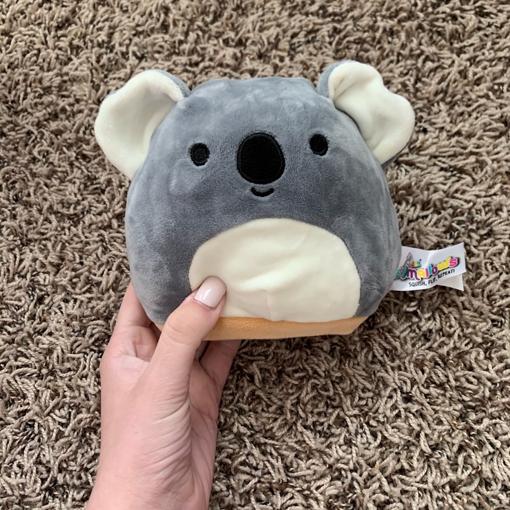 Flipamallow Squishmallow